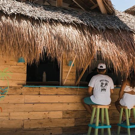 Kanto Hostel Siargao General Luna  Luaran gambar