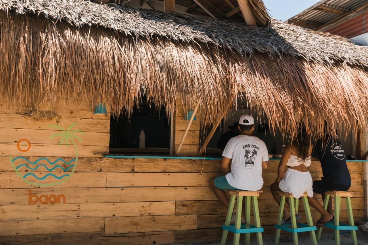 Kanto Hostel Siargao General Luna  Luaran gambar